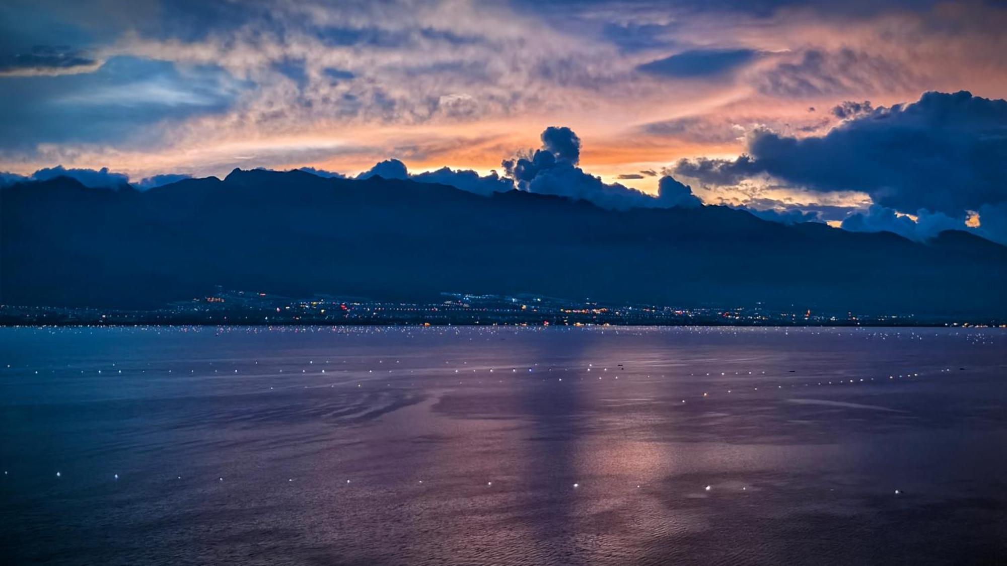 Super Invincible All Seaview Villa 大理市 エクステリア 写真